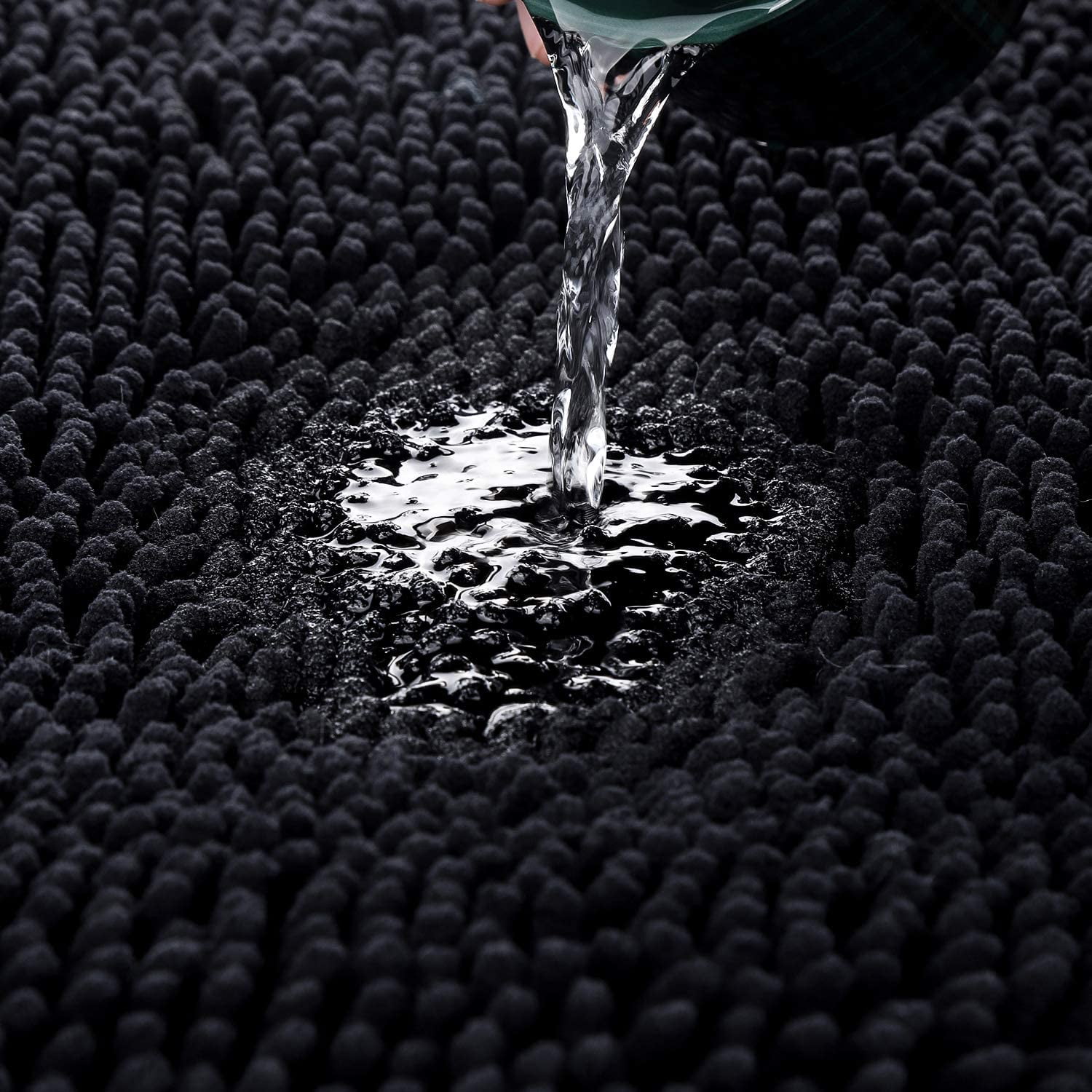 Luxury Bathroom Rug Shaggy Bath Mat 20 x 30 Inch, Washable Non Slip Bath Rugs for Bathroom Shower, Soft Plush Chenille Absorbent Carpets Mats, Black