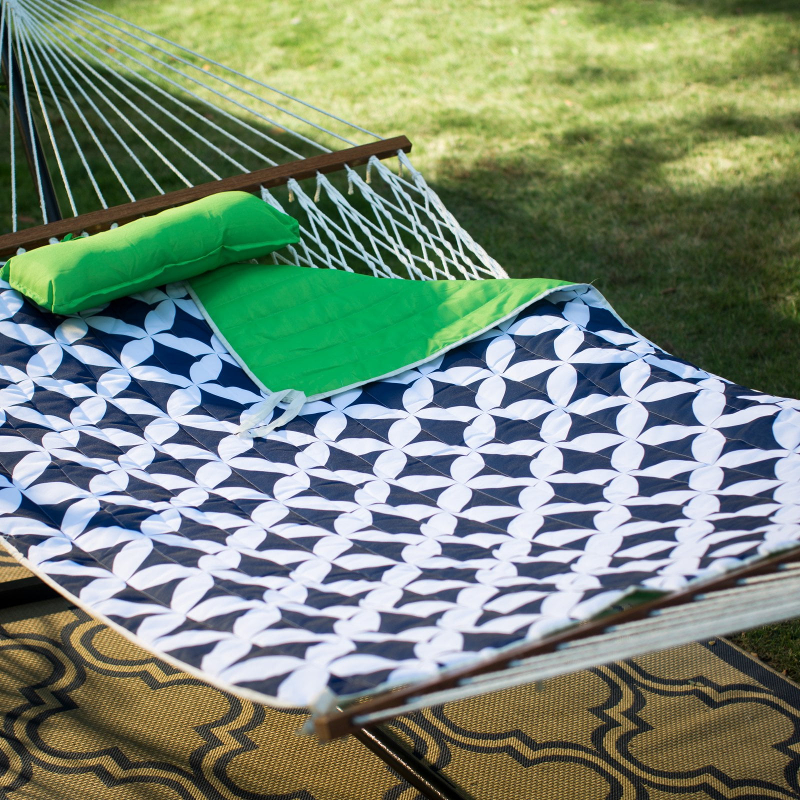 Coral Coast 11 ft. Cotton Rope Double Hammock with Metal Stand Deluxe Set Green Navy by