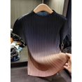 thumbnail image 3 of Camiseta plisada de mujer Miyake con hombros caídos y degradados, camiseta holgada de moda japonesa para mujer, novedad de verano 2024, 3 of 4