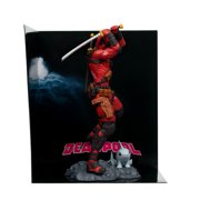 Deadpool (Marvel: Deadpool #1) 1:10th Scale Collectible with Scene - McFarlane Toys