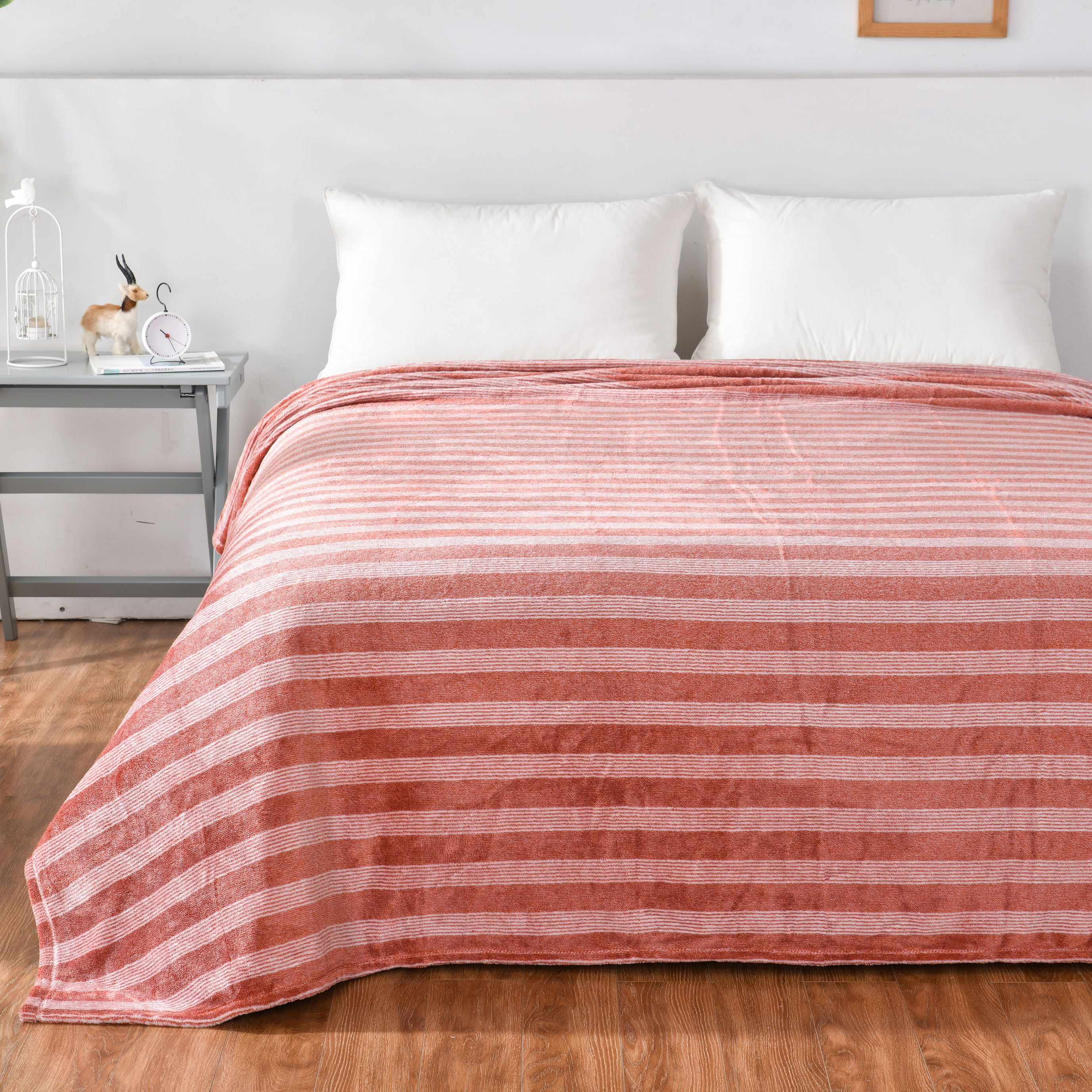 Mainstays Stripe Plush Blanket, Rust, Twin