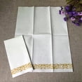 thumbnail image 4 of Paquete de 50 servilletas de papel navideñas para cócteles, fiestas, bodas y despedidas de soltera, blancas (40 x 30 cm), 4 of 5