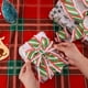 thumbnail image 5 of CHAO Rollos de Cinta de Navidad con Alambre, 6,3 cm de Ancho 11 m, Cintas de Navidad para Bricolaje Cinta de Poliéster para Árbol de Navidad Bordes Ventisqueros Cintas de Navidad Rojas, Verdes y Blanc, 5 of 5