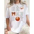 thumbnail image 1 of Camiseta informal de baloncesto para mujer, con estampado de día de partido, cuello redondo y manga corta, tejido de algodón, estampado geométrico, cómoda y deportiva para todas las estaciones., 1 of 6