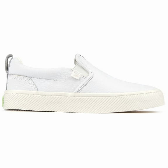 Cariuma Slip-On Sneakers