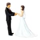 thumbnail image 4 of Figuras de resina para escena en miniatura de novia y novio 1/87, colección deportiva pintada a mano , conjunto de novia y novio, 4 of 8