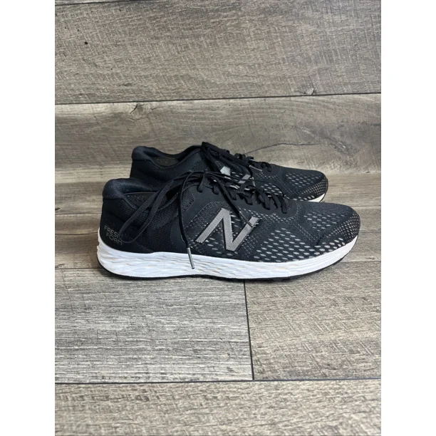 New Balance Mens Size 11 D Arishi Fresh Foam Black Running Shoes