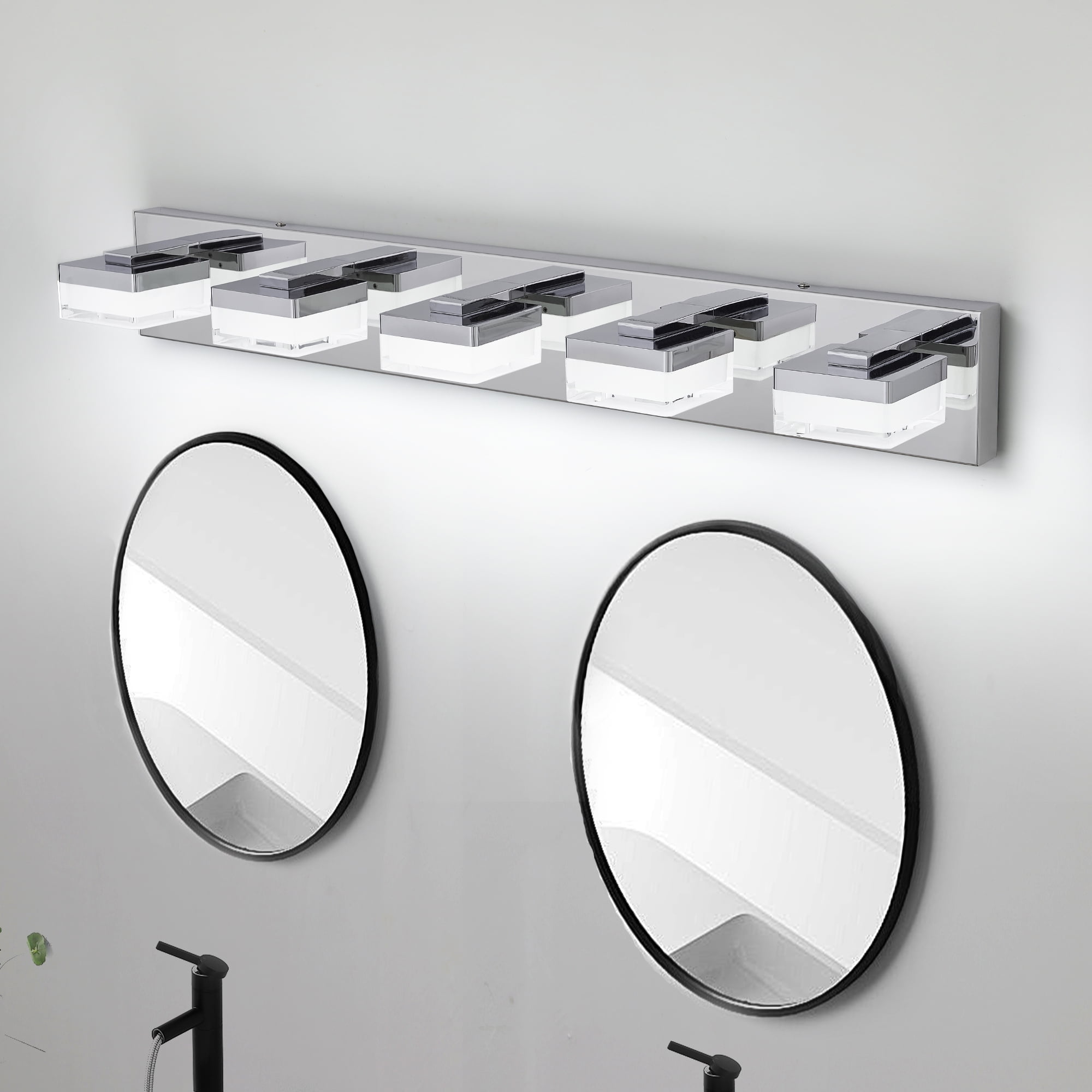 5 Light LED Modern Bathroom Lighting Fixtures Over Mirror 31.5in Dimmable Bathroom Vanity Light Fixture Chrome