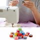 thumbnail image 5 of (25 transparentes) Fibras para máquinas de coser, fibras para máquinas de coser universales, fibras plásticas para máquinas de coser con caja de almacenamiento, 5 of 5
