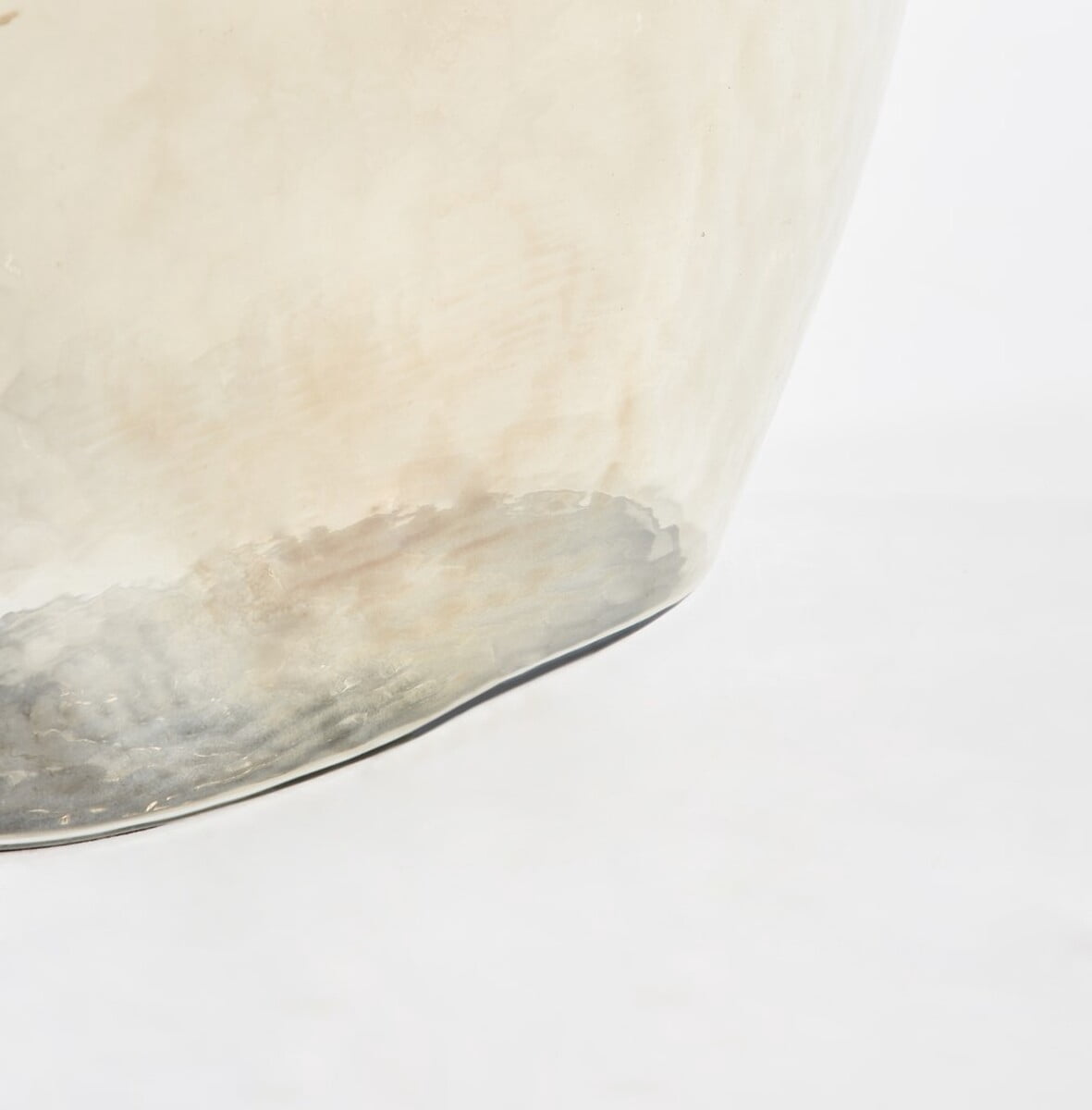 SAFAVIEH Celensa 27.5 in. Modern Artistic Table Lamp, Gold