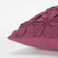 thumbnail image 4 of Rizzy Home Botanical Petals 18" Poly Filled Pillow w/ Magenta Wool/Cotton Cover, 4 of 5