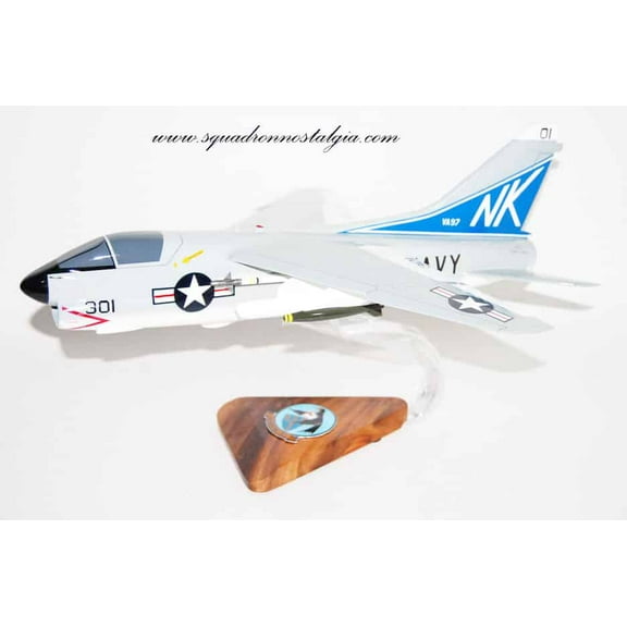 VA-97 Warhawks A-7e Corsair II Model, LTV, 1/31 Mahogany Scale Model, Navy