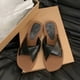 thumbnail image 4 of Sandalias planas con correa cruzada sandalias de playa con punta abierta zapatillas de casa informales para mujer, 4 of 6