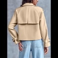 thumbnail image 4 of Chaqueta Gabardina Informal Holgada de Larga con Doble Botonadura y Solapa con Muescas para Mujer, con Bolsillos. Caqui XXL, 4 of 8