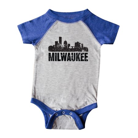 

Inktastic Milwaukee Skyline Grunge Gift Baby Boy or Baby Girl Bodysuit