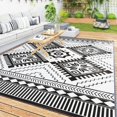 thumbnail image 1 of Outsunny Tapis d'Extérieur Réversible 9 Pieds x 12 Pieds, Losange Dentelé, Blanc, Noir, 1 of 9