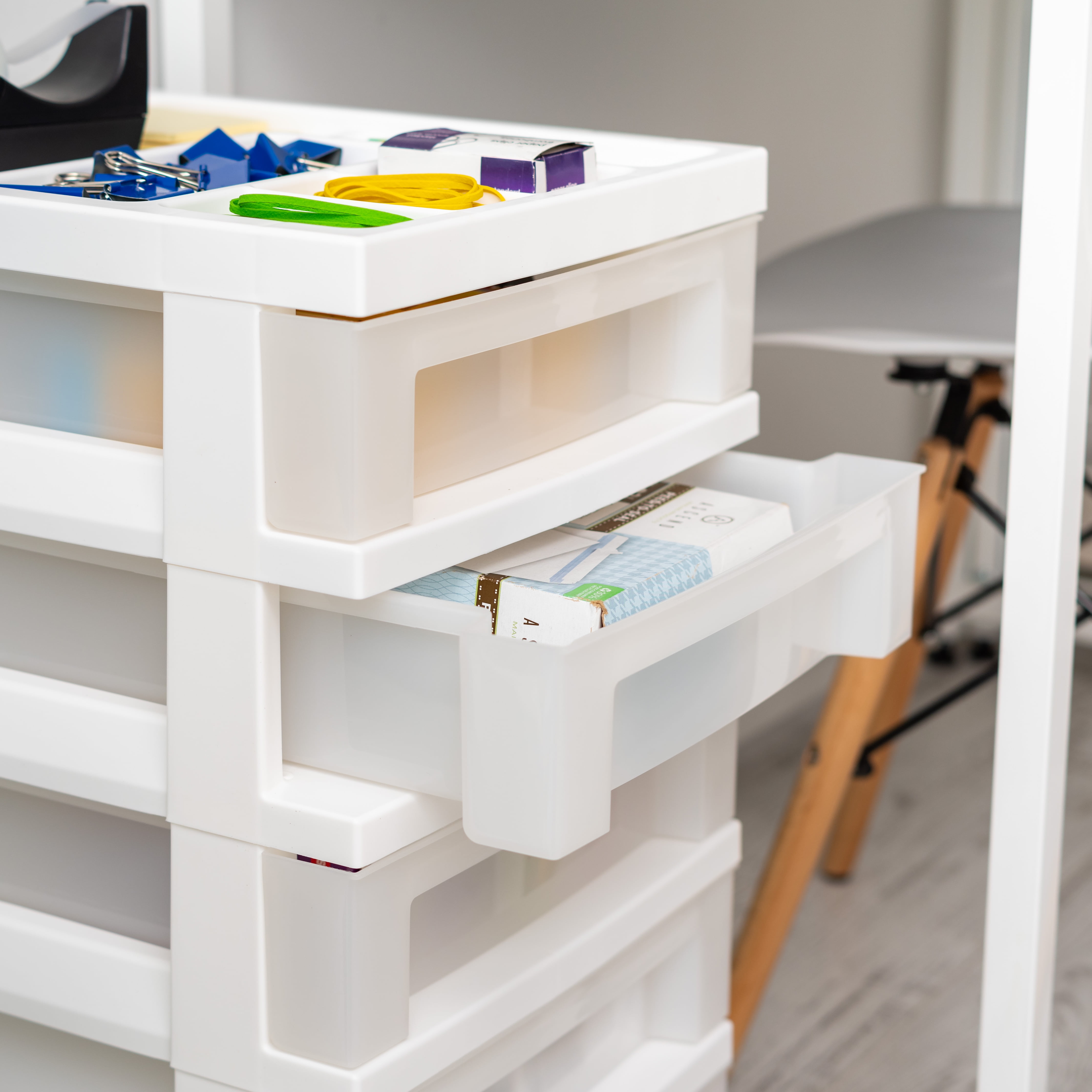 IRIS 5-Drawer Narrow Plastic Storage Drawer Cart with Organizer Top, White
