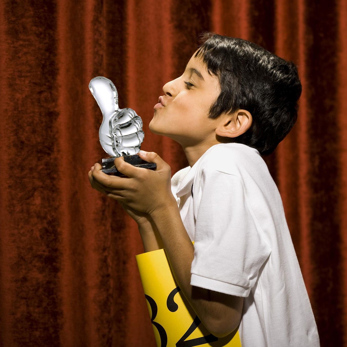OUNONA 1PC Award Trophy Crystal Reward Prizes Decor Gift Awards Trophy for Sports Competition Games