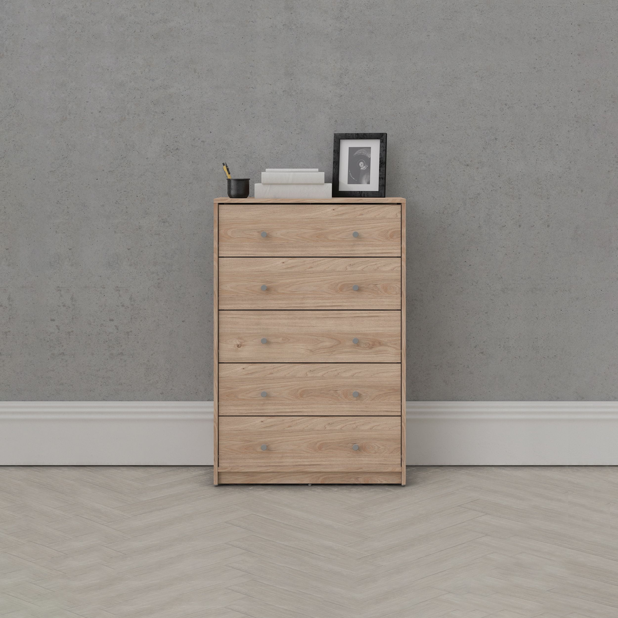 Tvilum Studio 5 Drawer Chest Dresser for Adults, Jackson Hickory