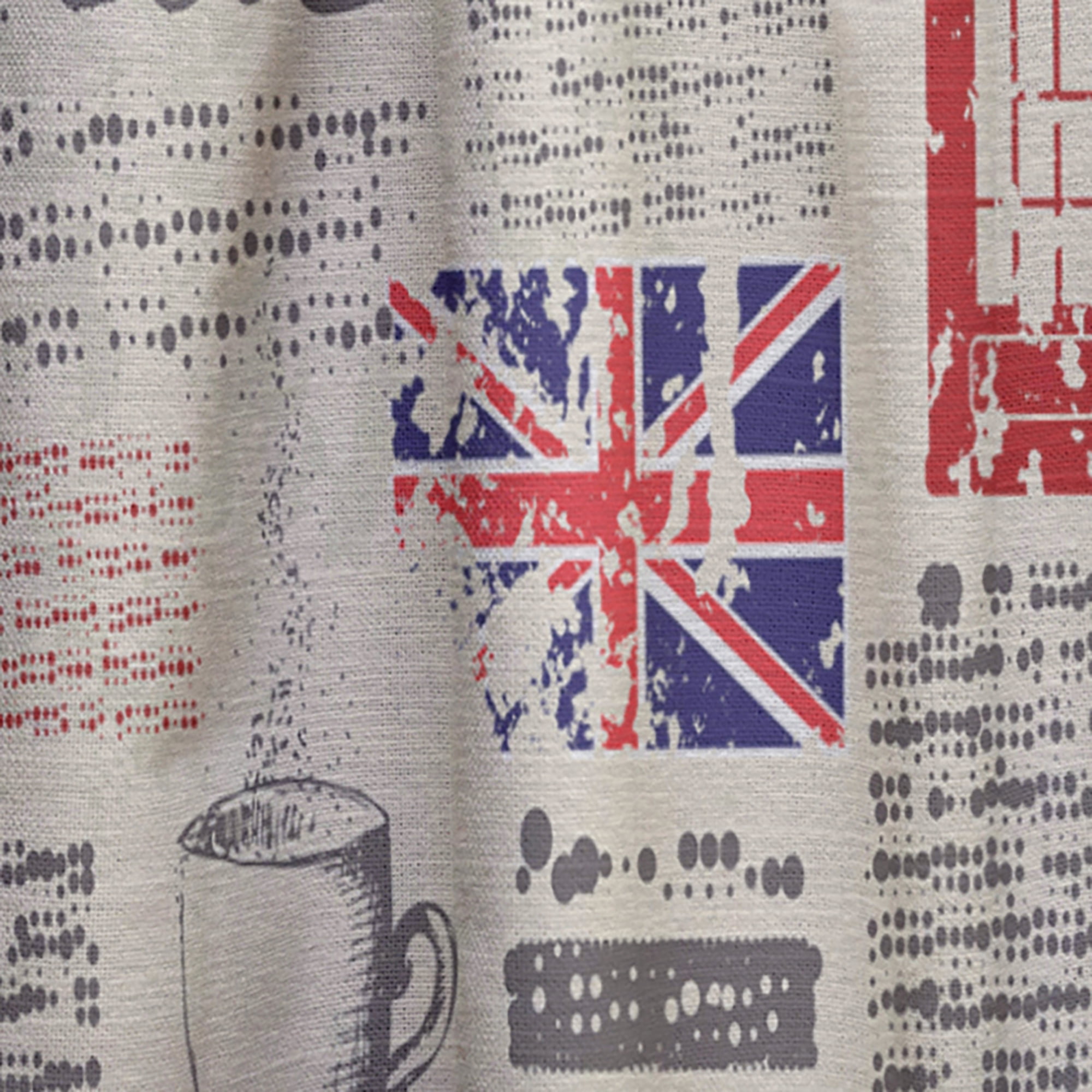 Designart 'Vintage UK London Kiss Print' Modern & Contemporary Curtain Panel
