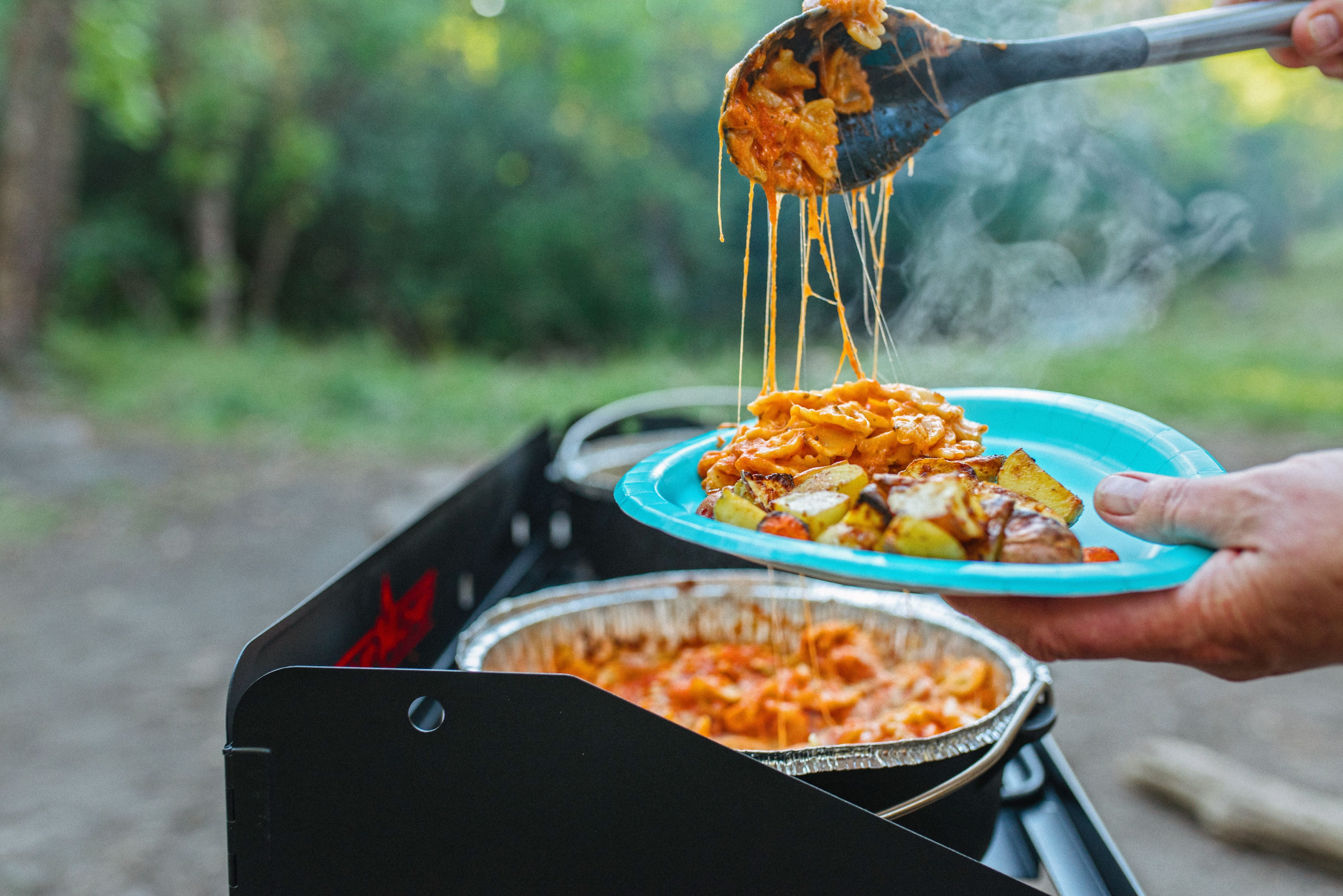 10” Disposable Dutch Oven Liners and More | Camp Chef