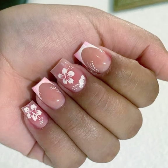 Square Nails Tips Flower Fake Nails Glues On Nails On Nails Artificial False Nails for Womens Girls