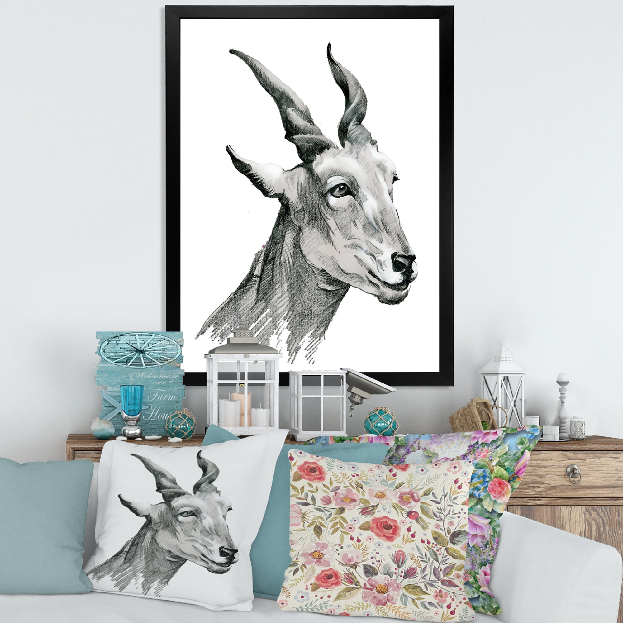 Designart 'Black and White Portrait Of Goat I' Farmhouse Framed Art Print