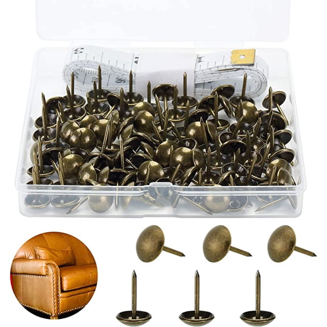 tachuelas jamw paquete de 1000 tachuelas de bronce para muebles sencillez Paquete transparente con 1,000 tachuelas de bronce de cabeza redonda y punta afilada; 0.4 pulgadas de diámetro y punta de 0.6 pulgadas según especificación, en caja resistente con cinta métrica, aptas para tapicería, manualidades de madera y para fijar papeles o fotos en tablero de corcho; tono bronce metálico. Son también usadas a menudo para bisutería o detalles decorativos pequeños.
