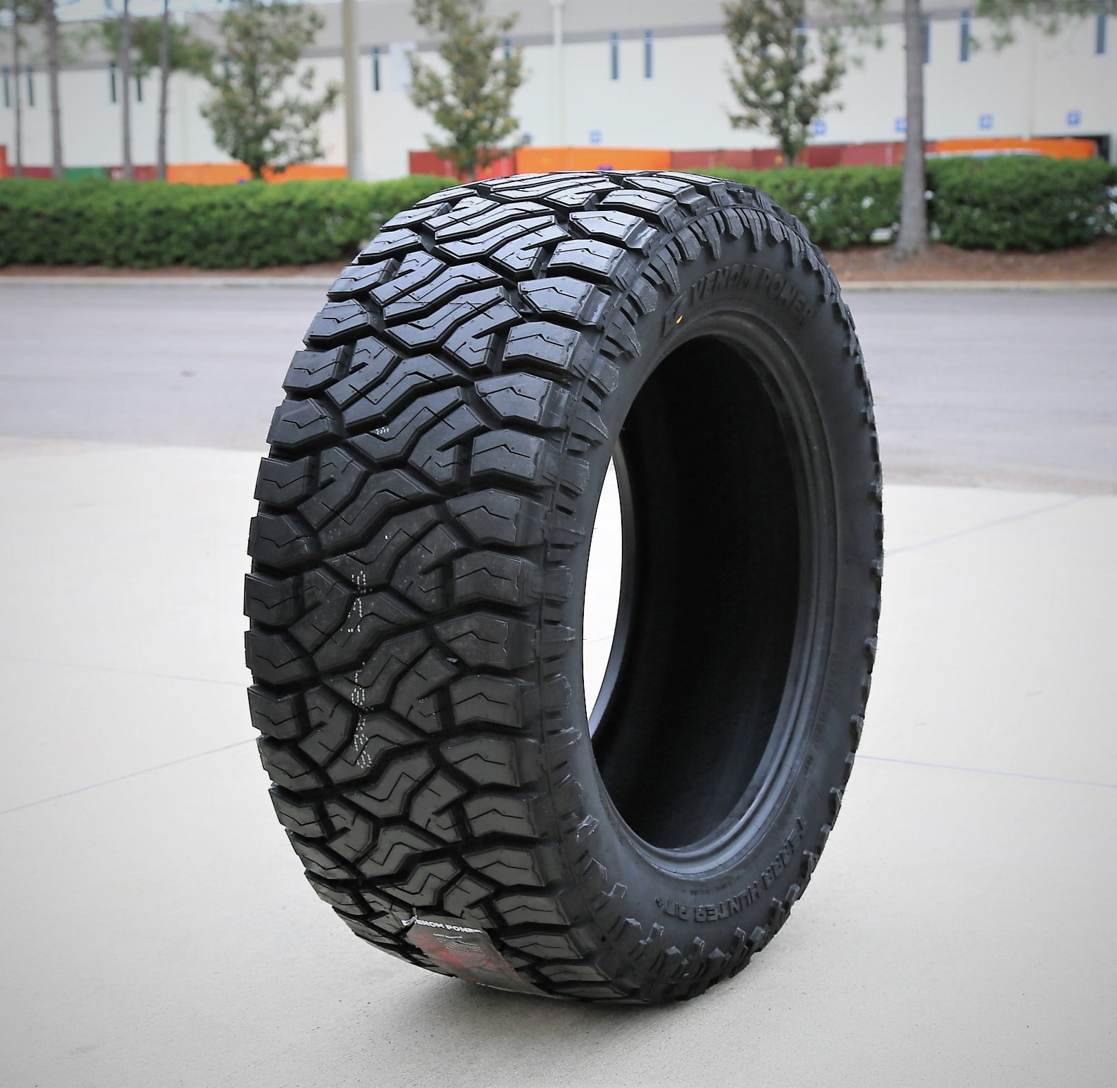 Venom Power Terra Hunter R/T+ 31X12.50R24 109Q E 10 Ply Rugged