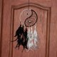 thumbnail image 4 of Atrapasueños YinYang Art Home Window Decor Pluma hecha a mano para energía positiva, 4 of 6