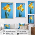 thumbnail image 4 of Designart "Daylight'S Yellow And Green Daffodils I" Daffodils Floater Framed Wall Art Prints, 4 of 5