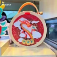 thumbnail image 3 of 2024 Hot Original Disney Año Nuevo Dragón Mickey Modelo Juguetes Cubo de palomitas de maíz de plástico tridimensional Bolso bandolera creativo Regalos, 3 of 5