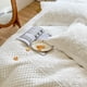 thumbnail image 5 of Colcha de estilo europeo de lujo para el hogar, cobertor de cama suave, manta bordada de verano, 1 o 3 unidades, 5 of 5