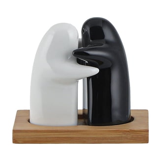 Home 'N Gifts Decorative Zombie Salt and Pepper Shaker Set