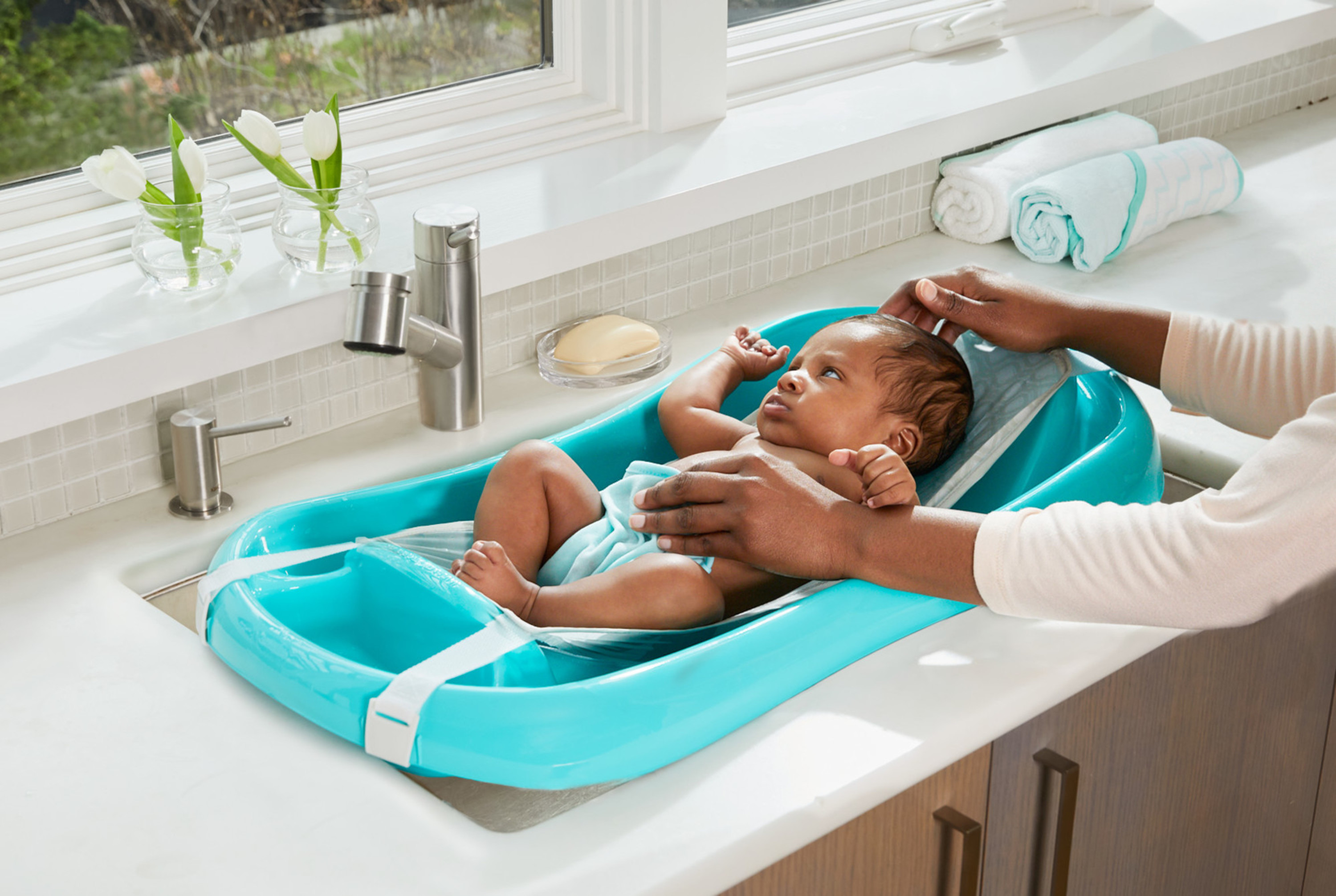 The First Years Sure Comfort Newborn to Toddler Baby Bath Tub, Infant Bath Tub, Teal - image 3 of 6