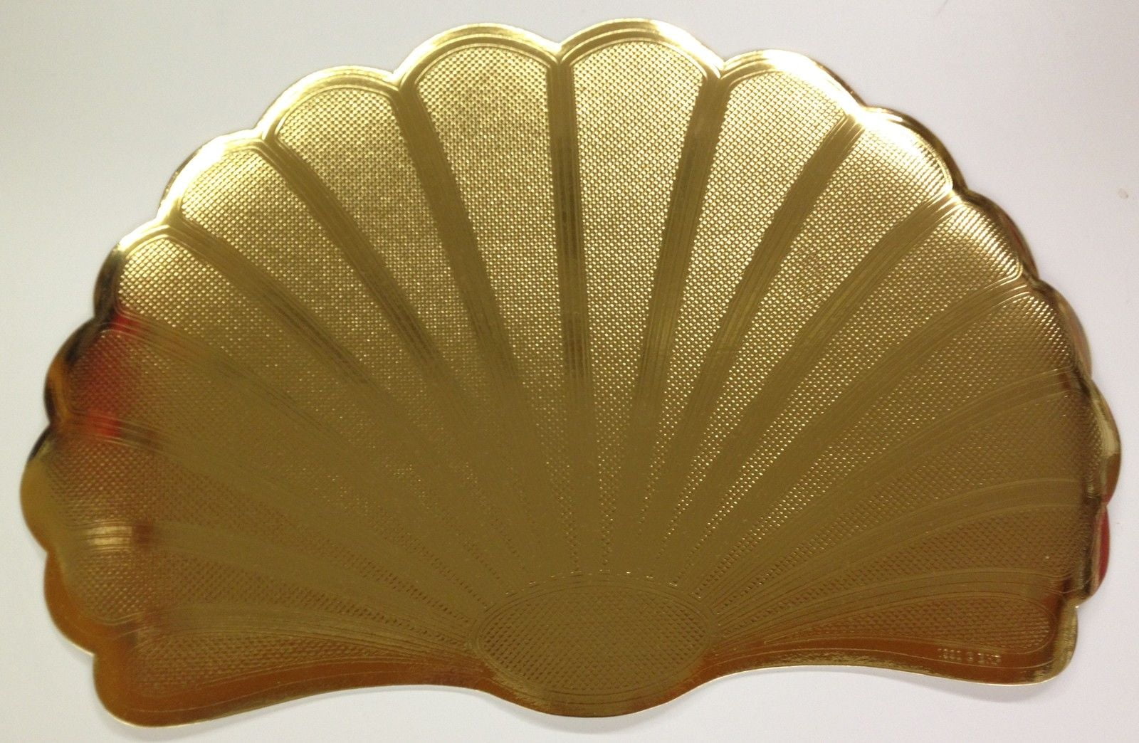 SET OF 6 MYLAR GOLD PLACEMATS, METALLIC LOOK, SHELL SHAPE ...