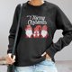 thumbnail image 3 of Jerseys con estampado de gnomo Top holgado sudadera de gran tamaño para mujer traje de vacaciones, 3 of 9