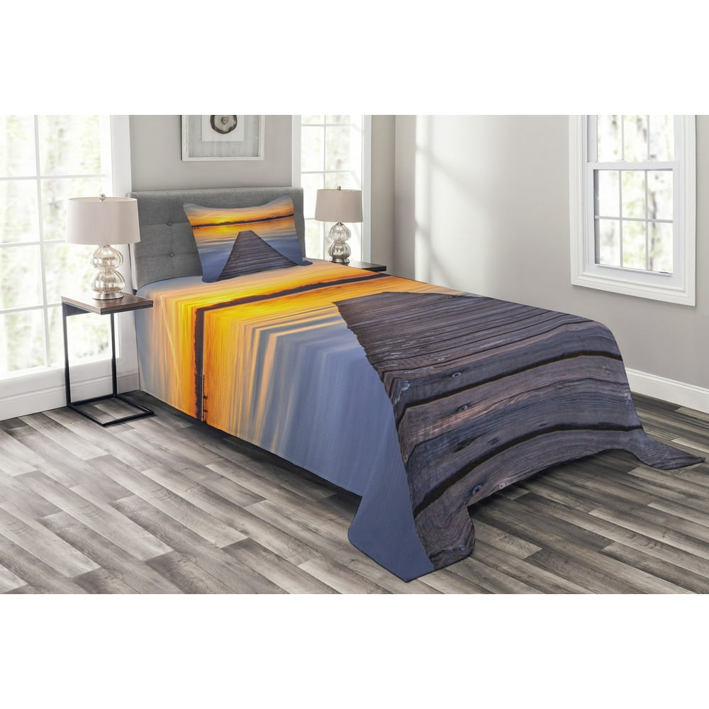 Lake Bedspread Set, Summer Sunset over Serene Water of Lake