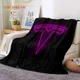 thumbnail image 3 of Manta de franela suave con el logotipo del coche Tesla impresa en 3D para camas, dormitorios, sofás, picnics, manta para cubrir la siesta al aire libre, regalo, 3 of 5