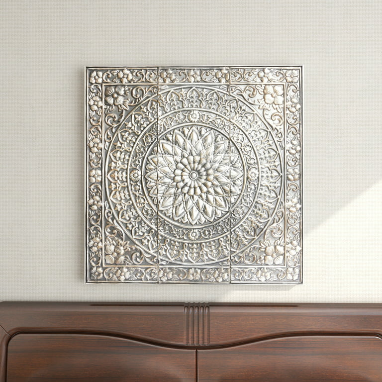 Remarkable Metal Wall Decor, Silver