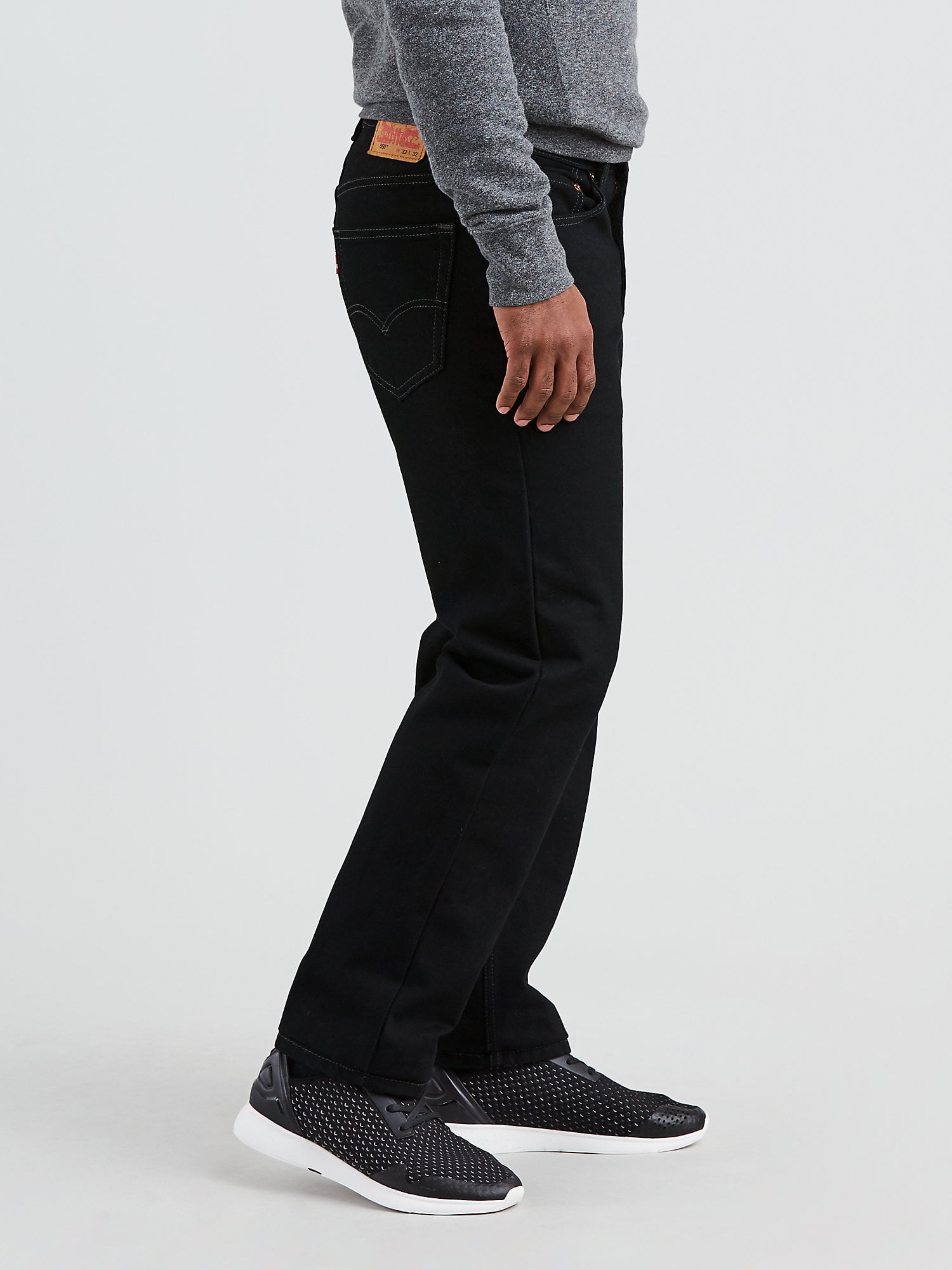 does walmart sell levis 550