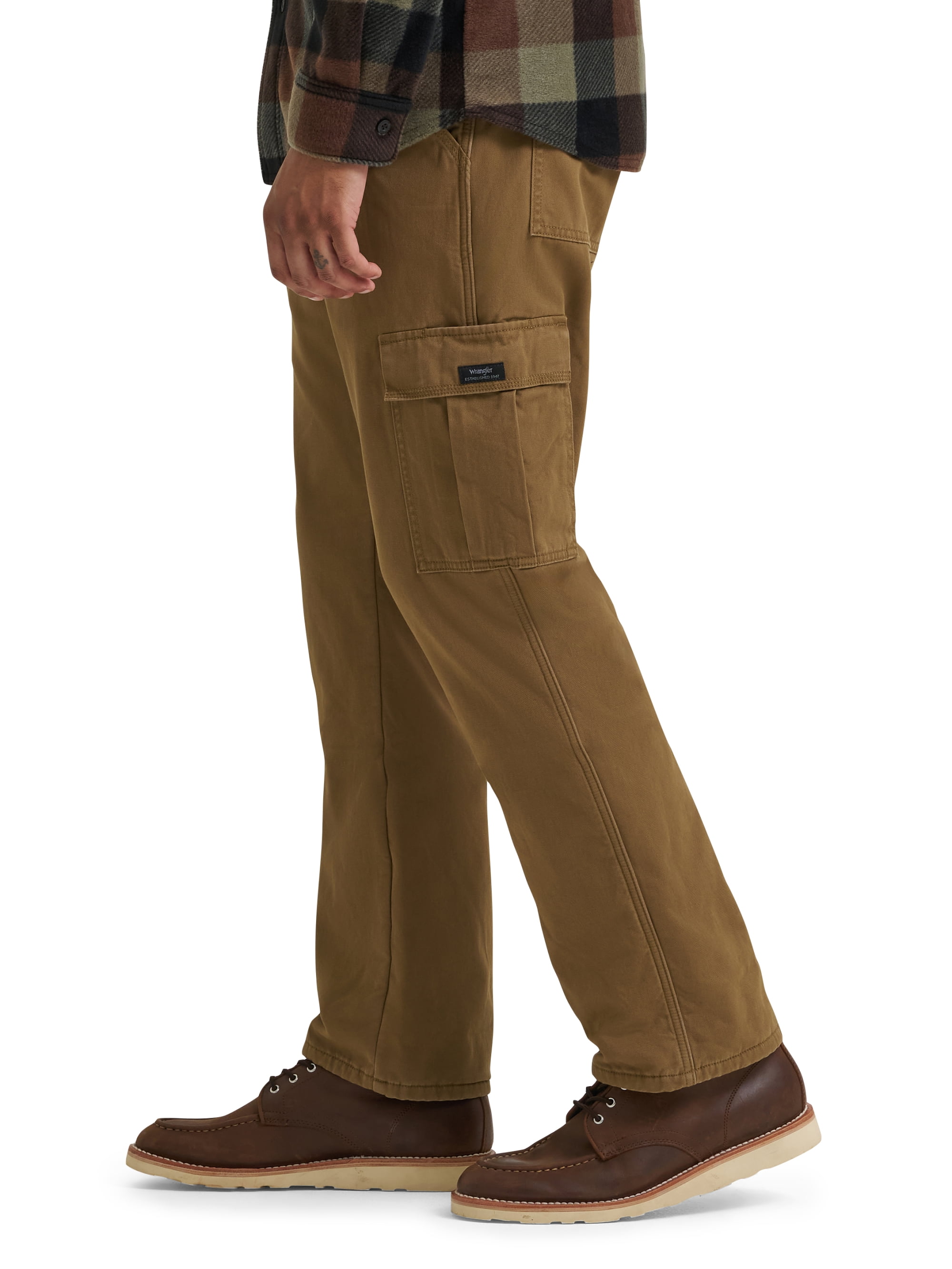 Wrangler Men's and Big Men's Relaxed Fit Fleece Lined Cargo Pant 29X30-48X30