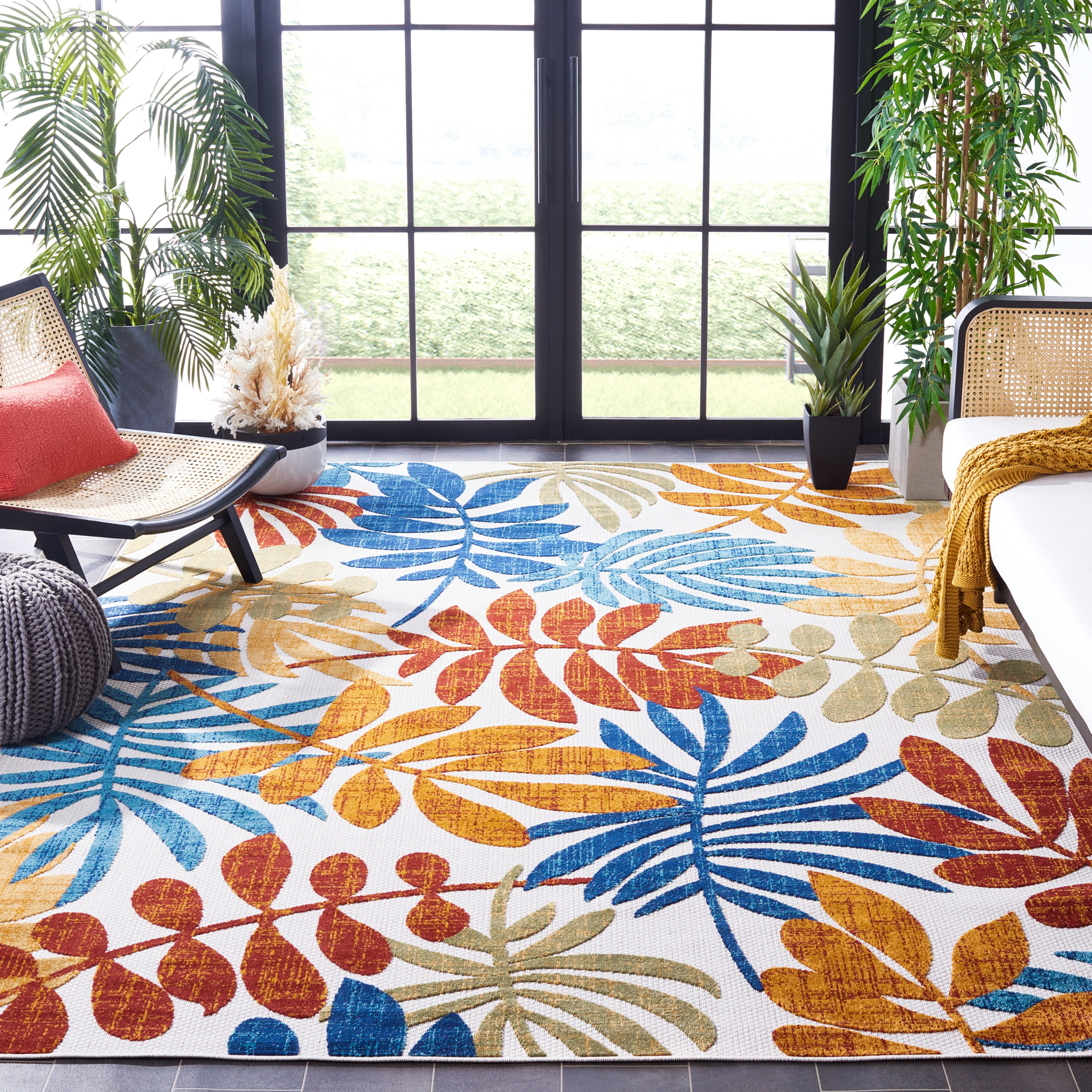 SAFAVIEH Cabana Elouise Botanical Indoor/Outdoor Area Rug, Creme/Red, 8' x 10'