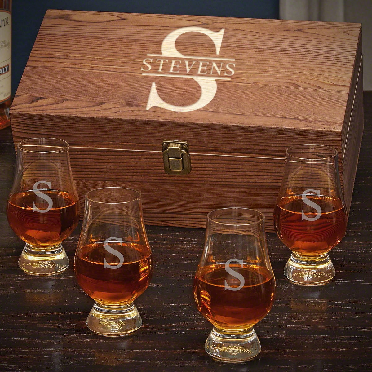 HomeWetBar Oakmont Personalized Glencairn Whiskey Gift Set