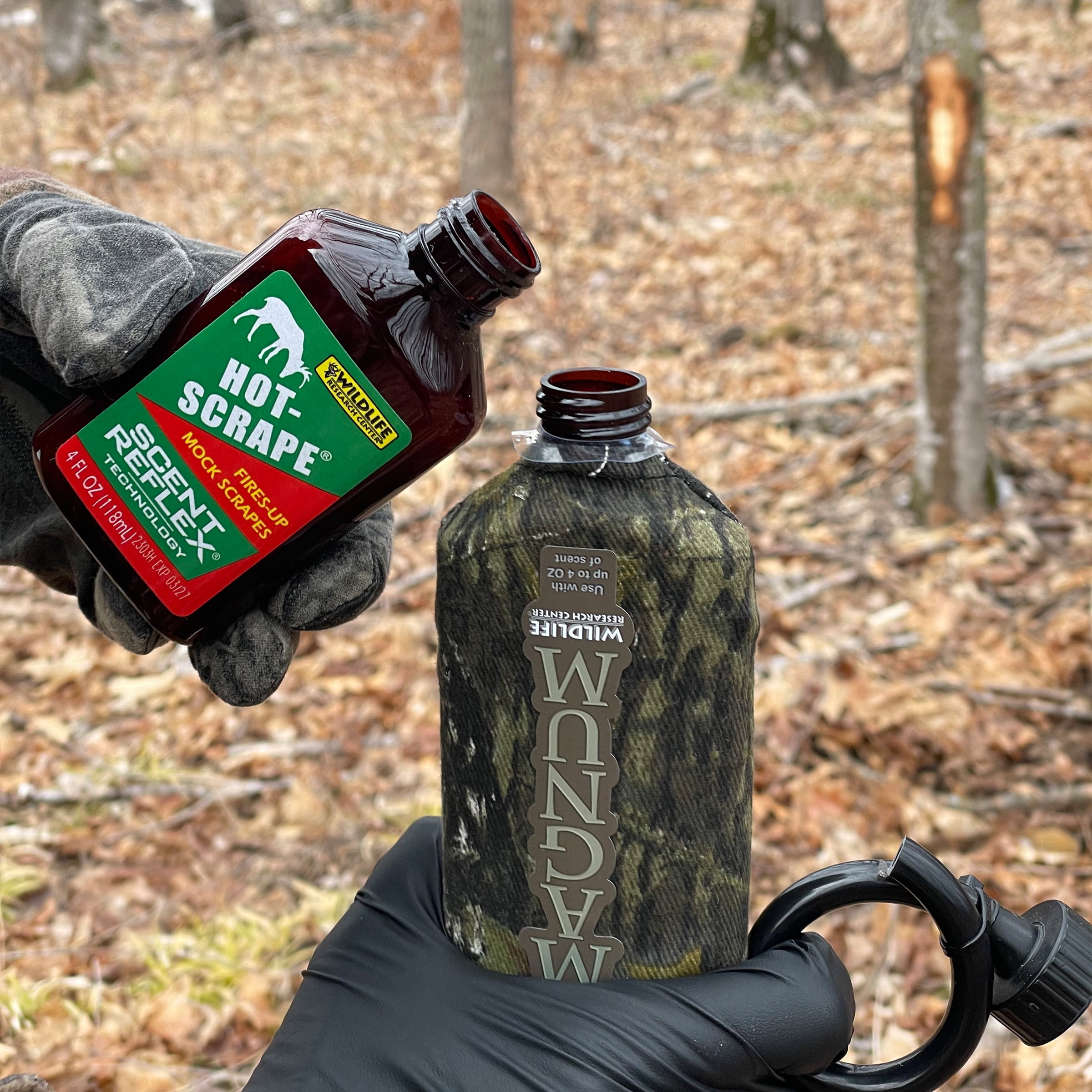 Wildlife Research Center Magnum Dripper Combo with 4 fl oz Hot-Scrape Synthetic Deer Hunting Scent Combo Pack