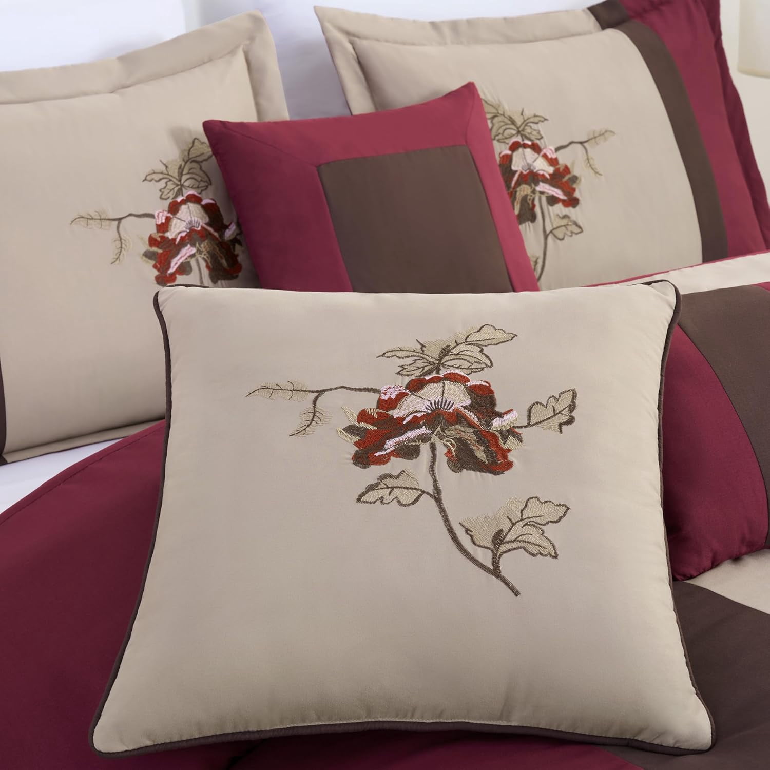 Chezmoi Collection Floral 7 Piece Comforter Sets, Full with Shams, Bed Skirt, Cushions, Breakfast Pillow