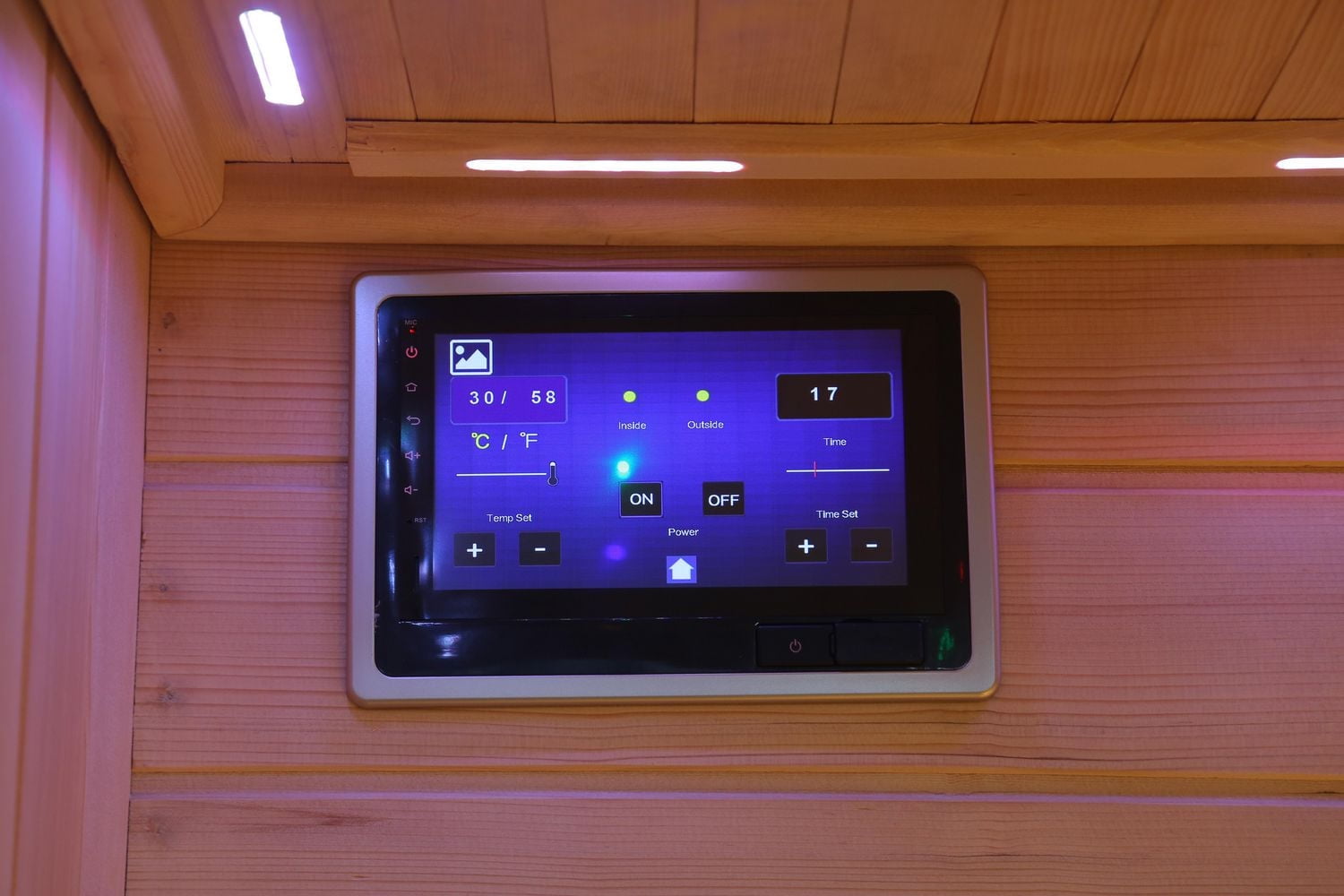 Sirona 3-Person Hemlock Infrared Sauna with 8 Carbon Heaters