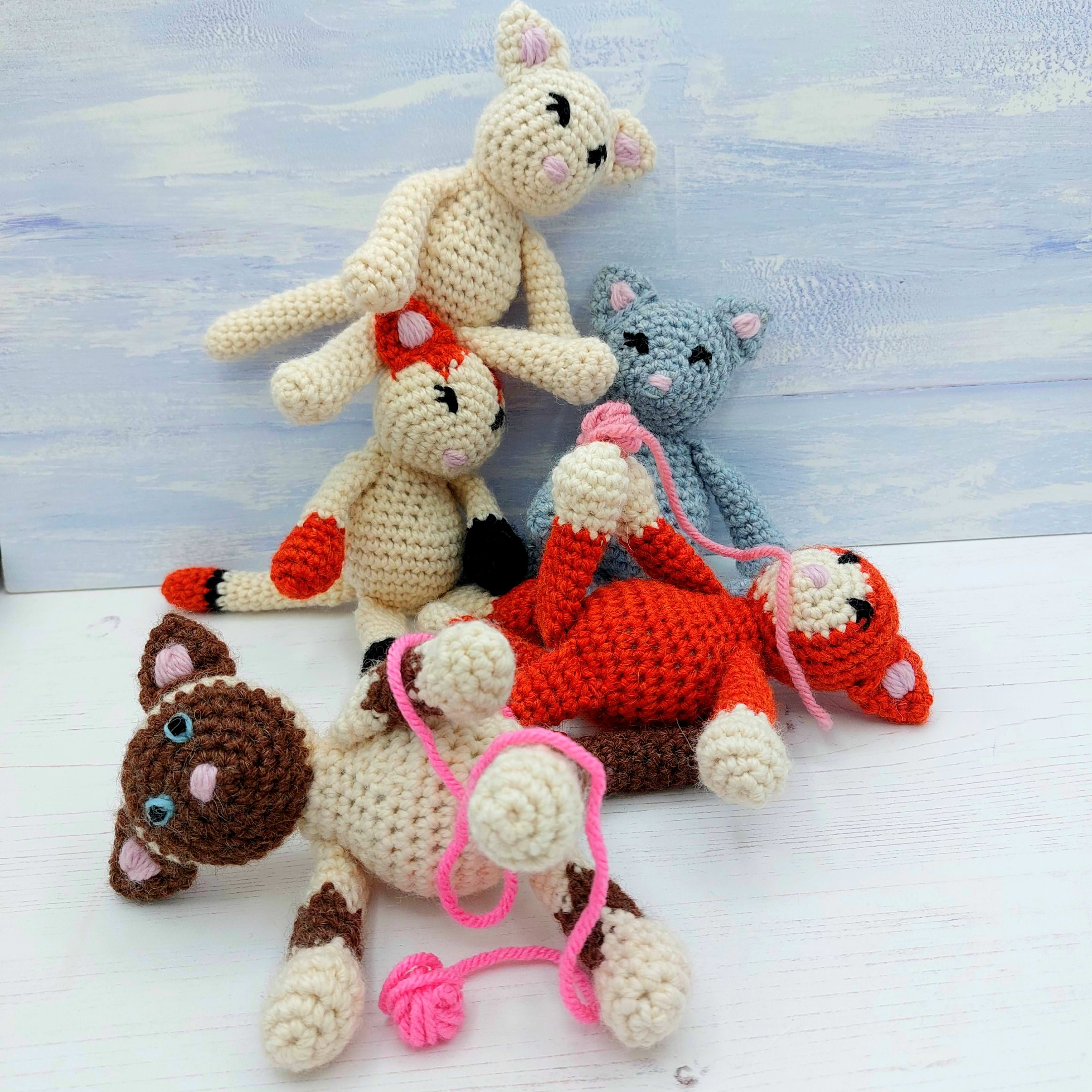 Crochet Kit - Kittens Amigurumi Crochet Materials and Pattern