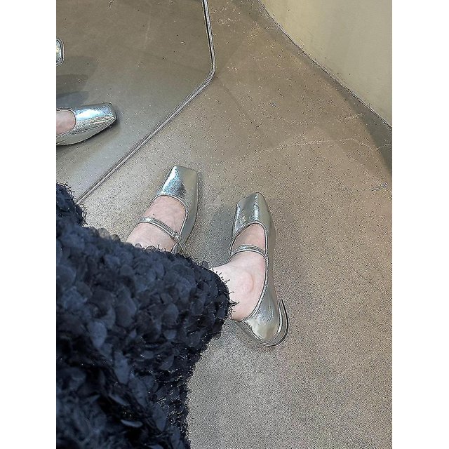 Zapatos de cuero plateados con punta cuadrada para mujer, calzado de tacón bajo, tacón grueso, boca poco profunda, zapatos de tacón Mary Jane, novedad de 2023