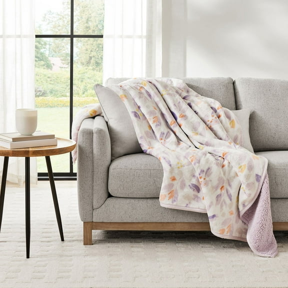 Member's Mark Plush Throw, 60"x70"